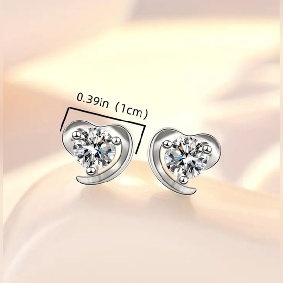 NEW Asymmetric Heart Inlaid Zircon Earrings - Picture 5 of 6